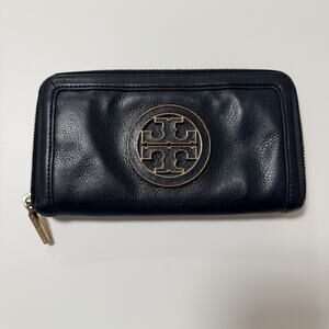 Tory Burch Black Leather Zip Around Wallet Gold Logo Continental Wristlet Clutch